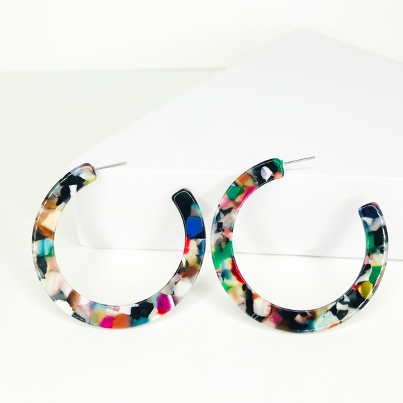 Hoop Earrings in Multicolor - Picture 6 of 7